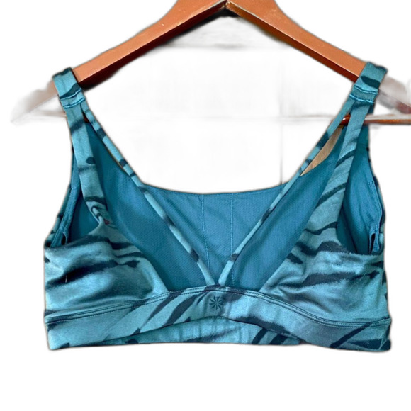 Athleta Elation Sports Bra Size Medium - Picture 2 of 4